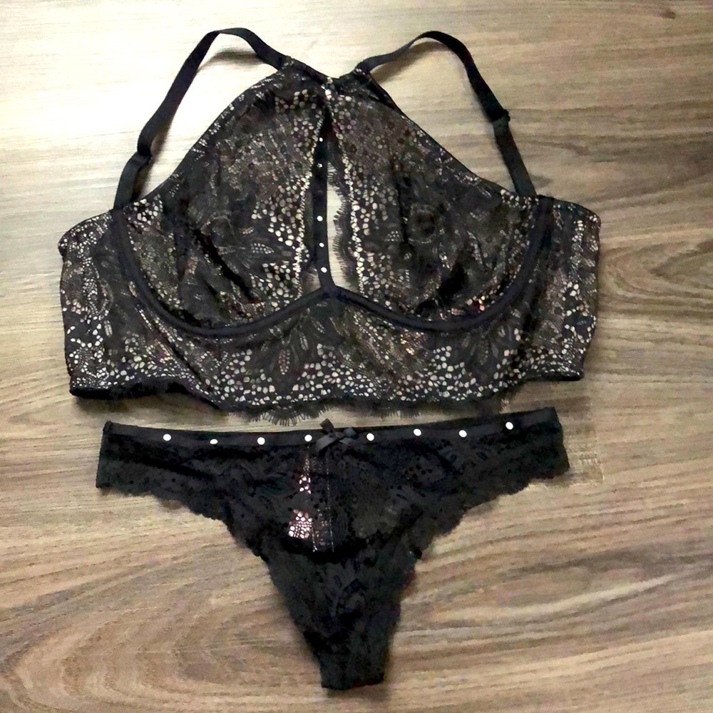 Set of lingerie